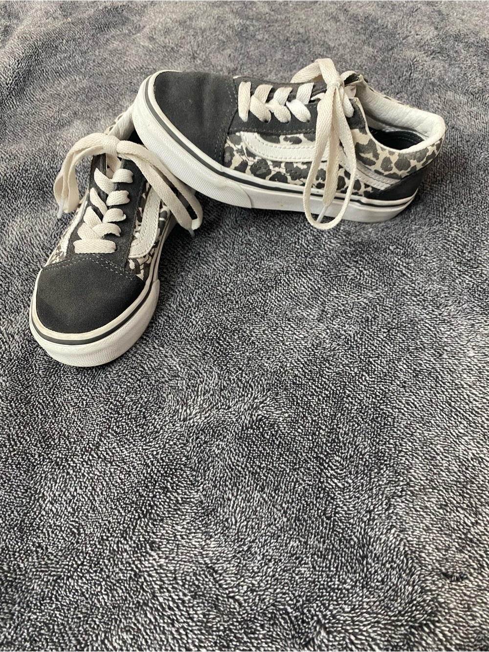 Vans Old Skool Kids 12 Leopard Print Sneakers - Black Suede